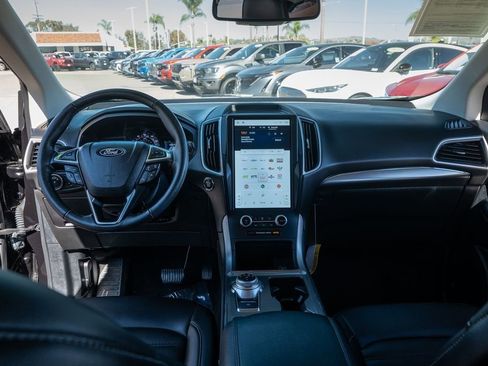 Used 2022 Ford Edge SEL w/ Convenience Package image 36