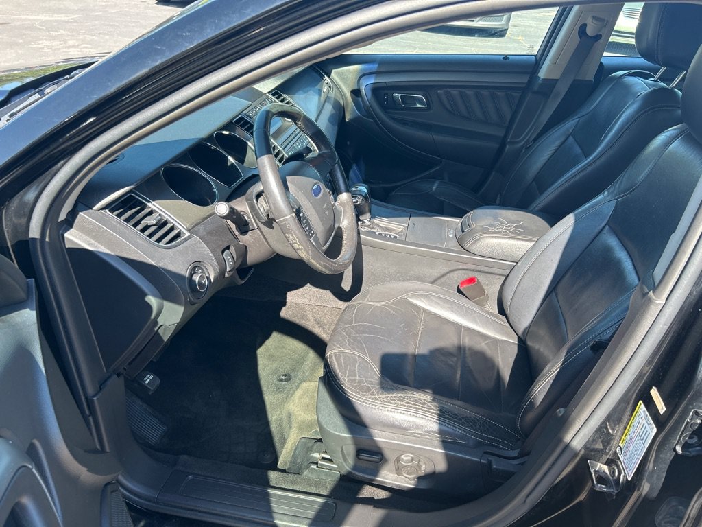 Used 2012 Ford Taurus SEL FWD image 9