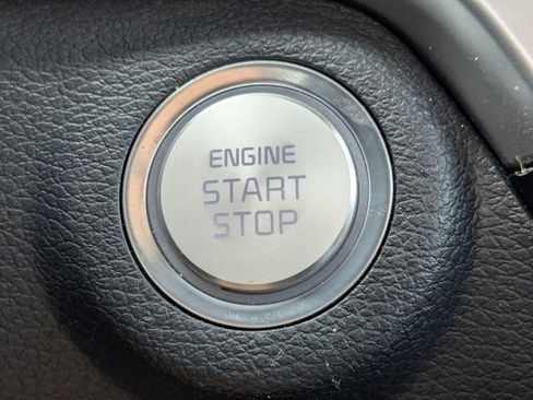 Certified 2023 Kia Telluride S w/ S Sunroof Package image 41