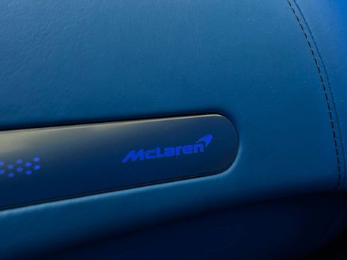 Used 2022 McLaren GT image 29