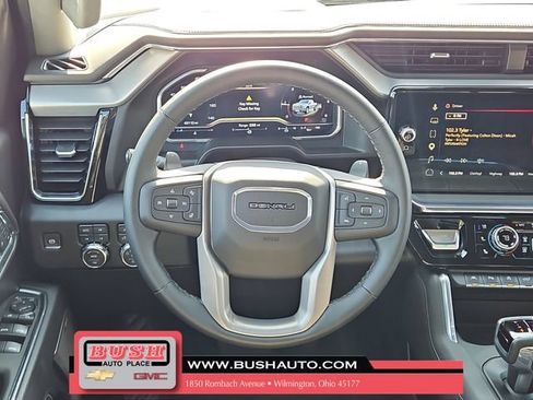 Used 2025 GMC Sierra 1500 Denali w/ Denali Reserve Package AWD/4WD image 10