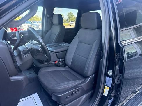 Used 2024 GMC Sierra 2500 SLE w/ SLE Value Package; AWD/4WD image 16
