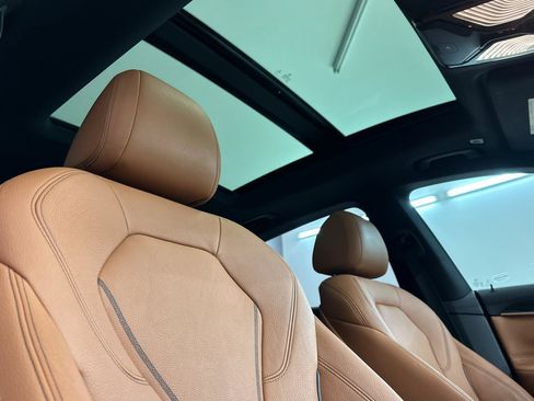 Used 2018 BMW 640i Gran Turismo xDrive image 24