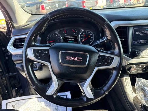 Used 2019 GMC Acadia SLT AWD/4WD image 17