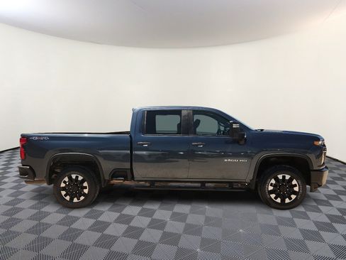 Used 2020 Chevrolet Silverado 2500 Custom w/ Custom Value Package AWD/4WD image 5