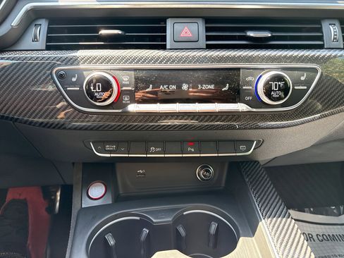 Used 2018 Audi RS 5 AWD/4WD image 17