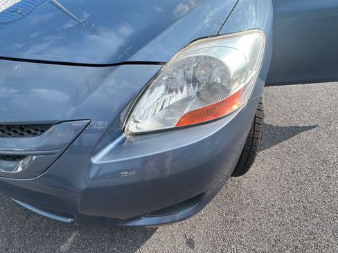 Used 2007 Toyota Yaris Sedan FWD image 12