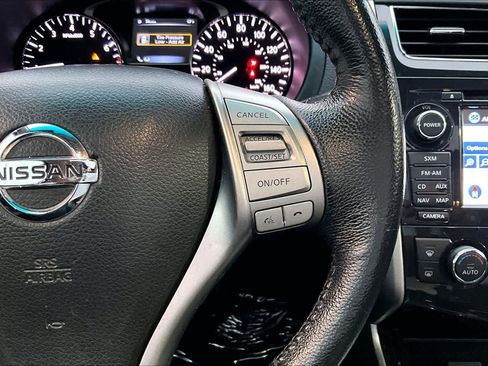 Used 2014 Nissan Altima 2.5 SL w/ Technology Package image 23