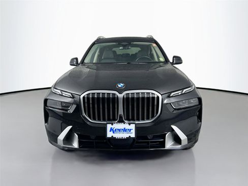 Certified 2023 BMW X7 xDrive40i w/ Executive Package image 9