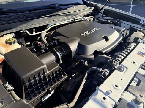 Used 2019 Chevrolet Colorado LT w/ LT Convenience Package image 33