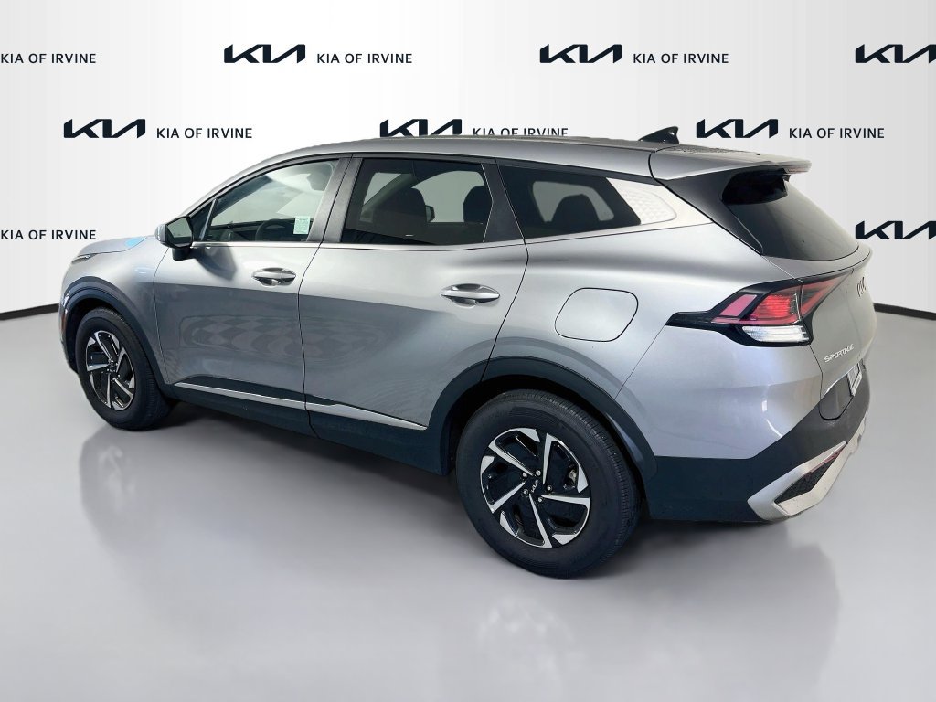 Certified 2025 Kia Sportage LX FWD image 6