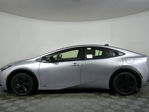 New 2026 Toyota Prius LE image 16