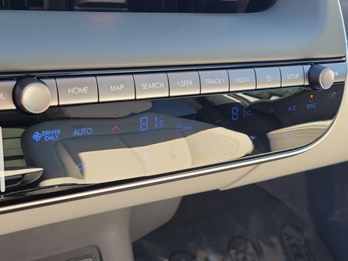 New 2026 Hyundai Ioniq 5 Limited image 33