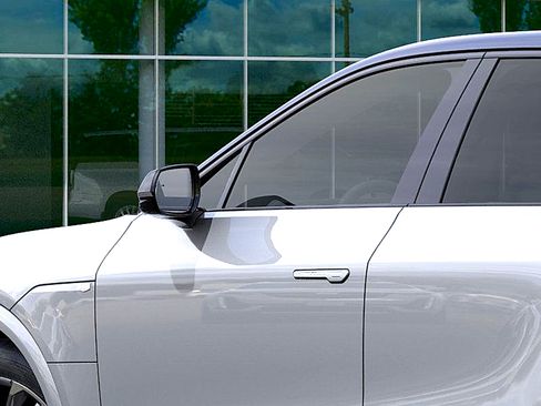 New 2026 Cadillac Lyriq V AWD/4WD image 12