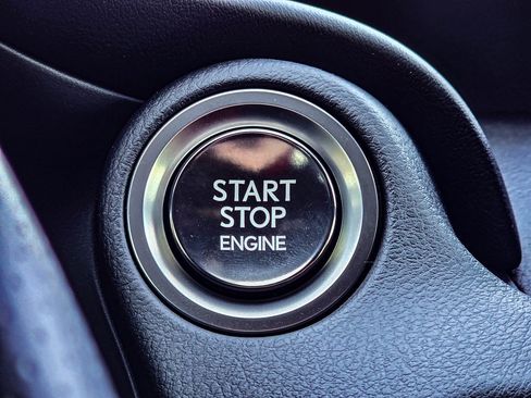 Used 2025 Lexus IS 350 F Sport w/ Navigation Package image 19