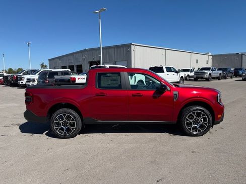 New 2025 Ford Maverick Lariat w/ 4K Tow Package image 33