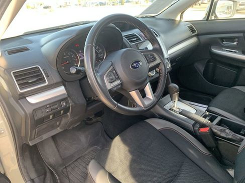 Used 2017 Subaru Crosstrek 2.0i Premium image 7