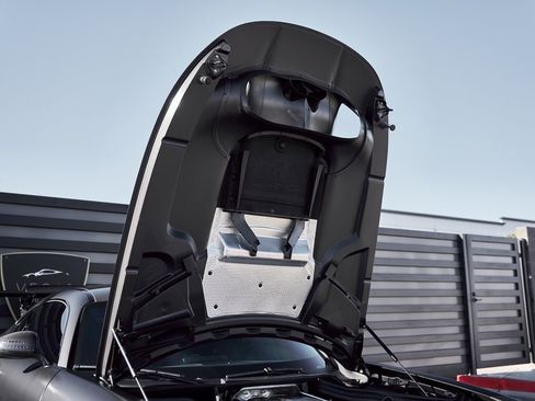 Used 2021 Mercedes-Benz AMG GT Black Series image 32