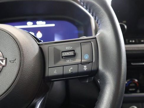 Certified 2023 Nissan Rogue Platinum w/ Platinum Premium Package FWD image 18