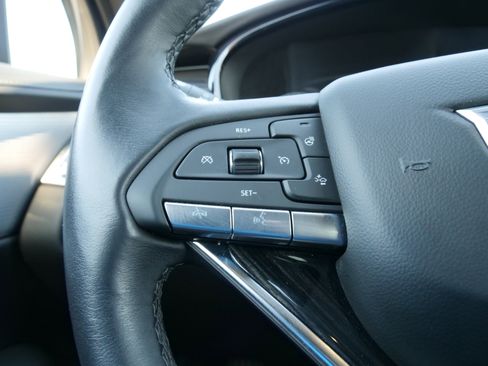 Used 2025 Cadillac XT6 Premium Luxury image 21