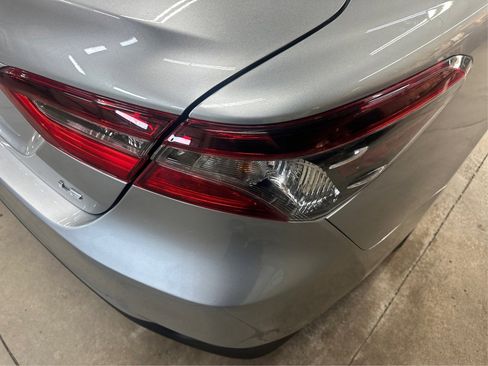 Used 2022 Toyota Camry LE image 22