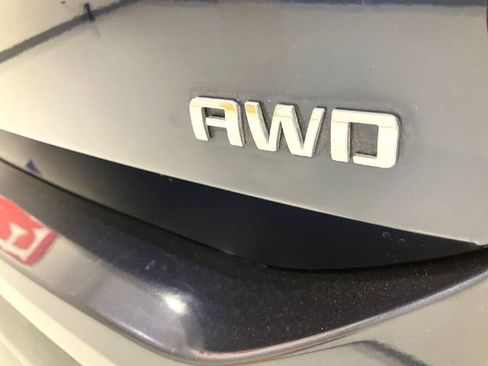 Used 2020 Chevrolet Equinox LS image 15