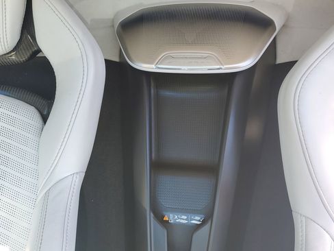 Used 2024 Chevrolet Corvette Stingray Premium Conv w/ Z51 Performance Package image 21