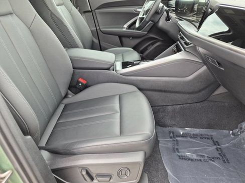 Certified 2025 Audi Q5 Premium w/ Convenience Package AWD/4WD image 21