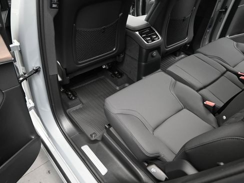 New 2026 Volvo XC90 T8 Plus w/ Protection Package image 13