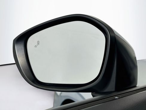 Used 2022 Honda Civic EX image 16
