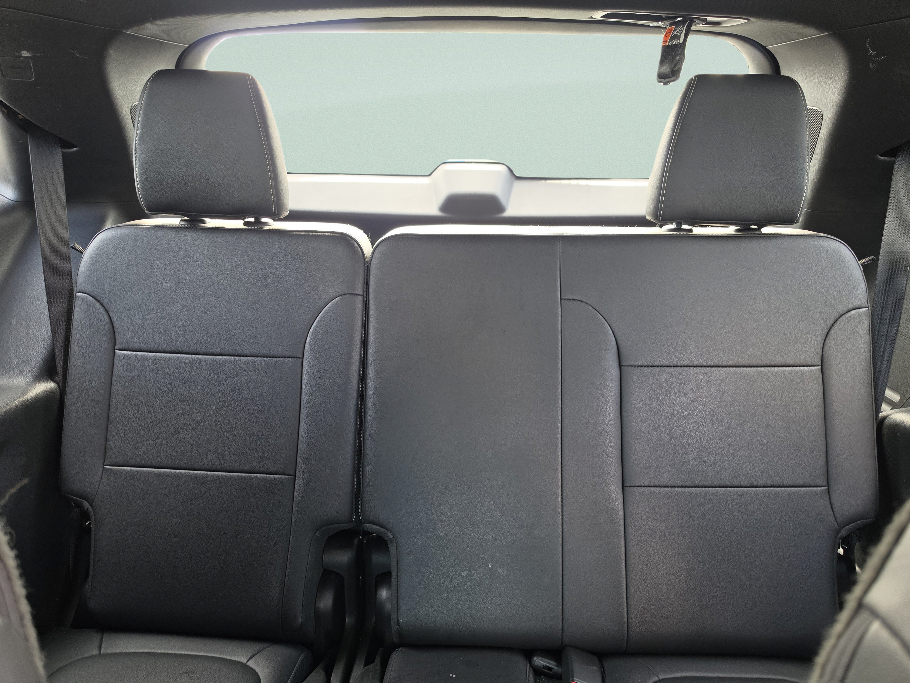 Used 2022 Chevrolet Traverse LT FWD image 23