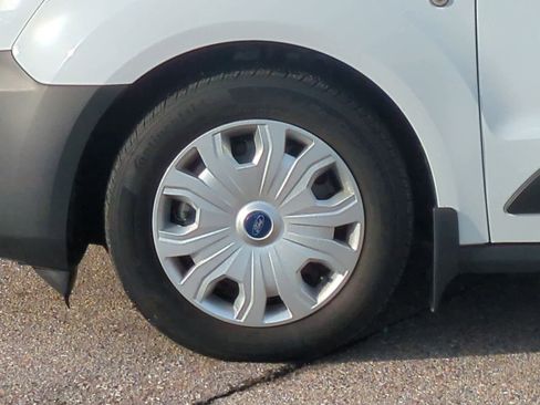 Used 2022 Ford Transit Connect XL image 14