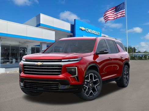 New 2026 Chevrolet Traverse High Country w/ LPO, Floor Liner Package image 6