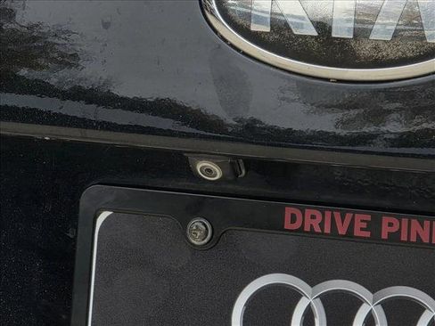 Used 2015 Kia Sorento LX image 13