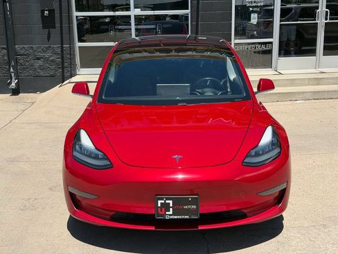 Used 2018 Tesla Model 3 Long Range RWD image 9
