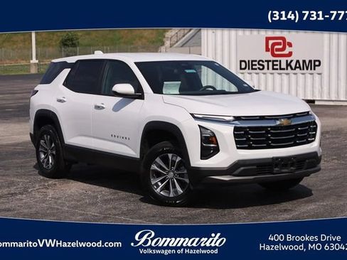 Used 2025 Chevrolet Equinox LT FWD image 1