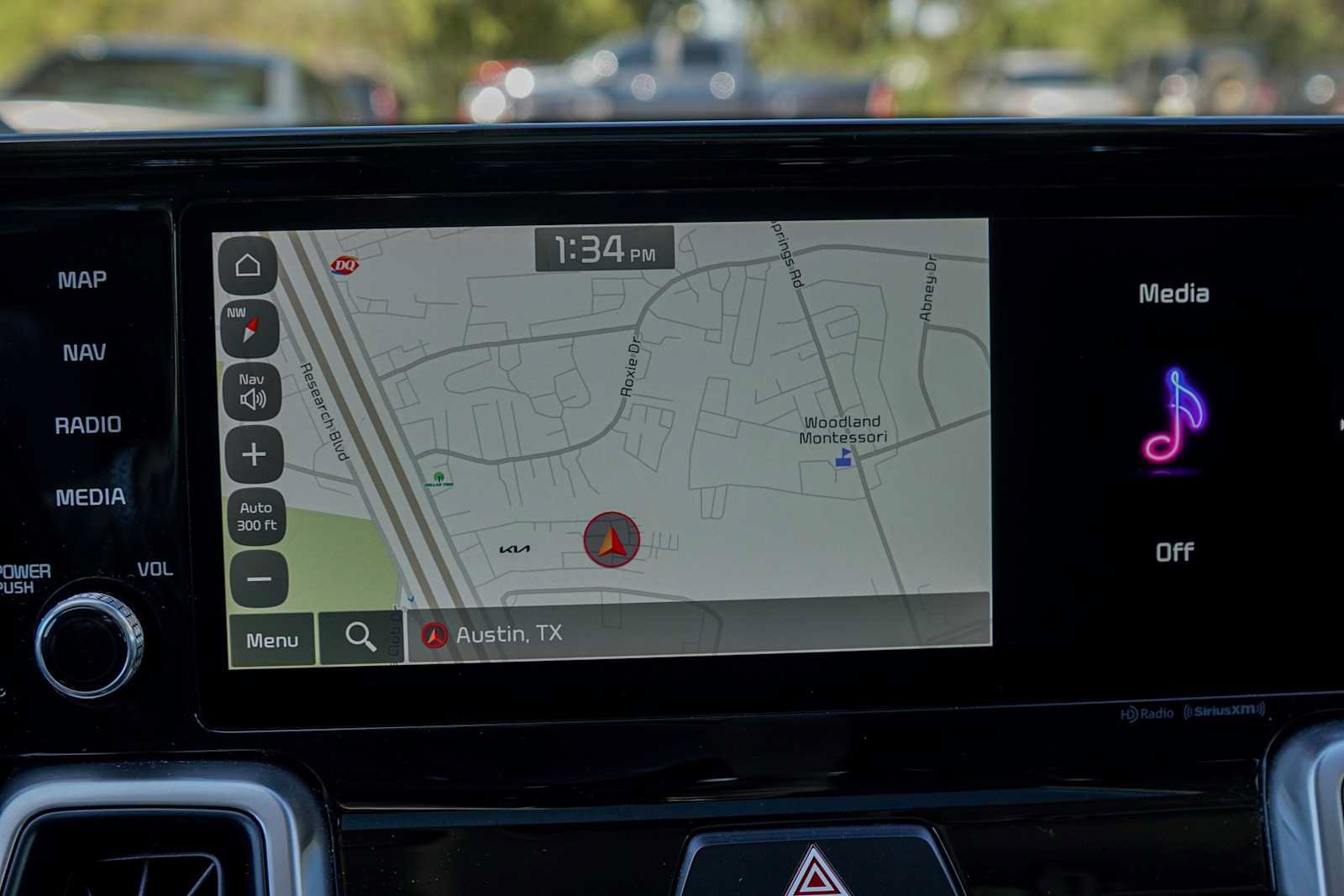 Used 2022 Kia Sorento S w/ Panoramic Sunroof Package FWD image 11