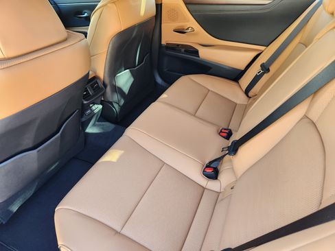 New 2025 Lexus ES 350 w/ Premium Package image 19