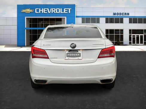 Used 2015 Buick LaCrosse Leather image 4