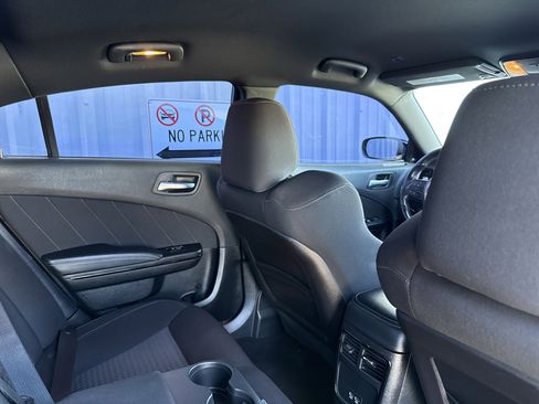 Used 2023 Dodge Charger R/T w/ Blacktop Package image 44