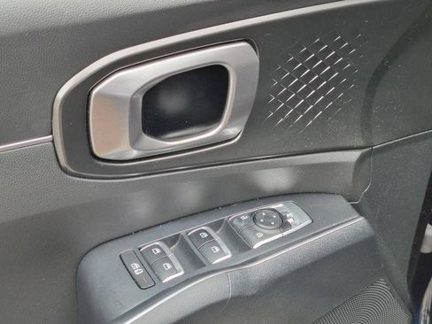 Certified 2023 Kia Sorento EX AWD/4WD image 13