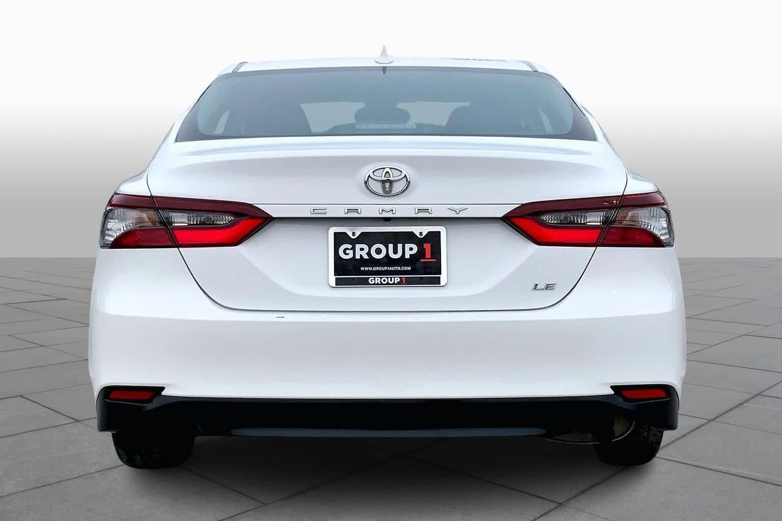 Used 2024 Toyota Camry LE FWD image 5