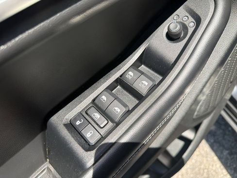 Used 2022 Jeep Grand Cherokee Limited AWD/4WD image 26
