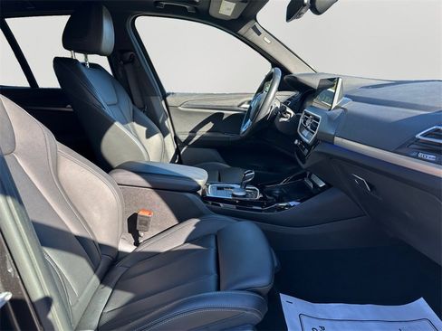 Used 2023 BMW X3 sDrive30i image 12