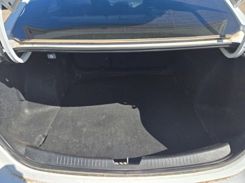Used 2017 Chevrolet Malibu LS FWD image 10