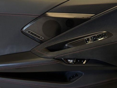 Used 2023 Chevrolet Corvette 3LT w/ Z51 Performance Package image 15