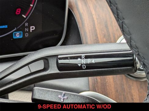 Used 2025 Mercedes-Benz GLC 300 GLC 300 image 5