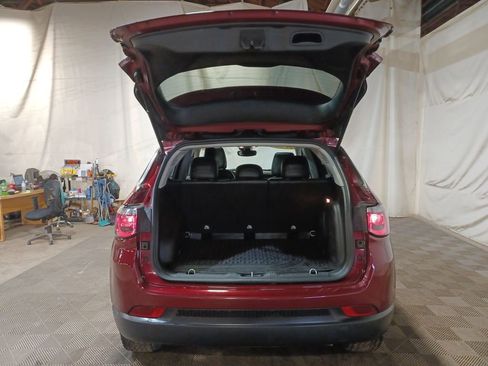 Used 2022 Jeep Compass Latitude w/ Sun and Sound Group image 20