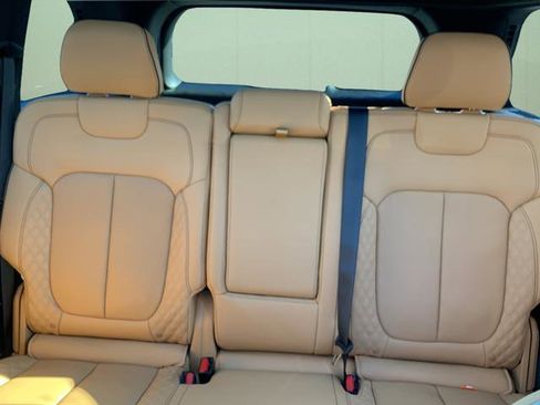 New 2025 Jeep Grand Cherokee Summit image 45