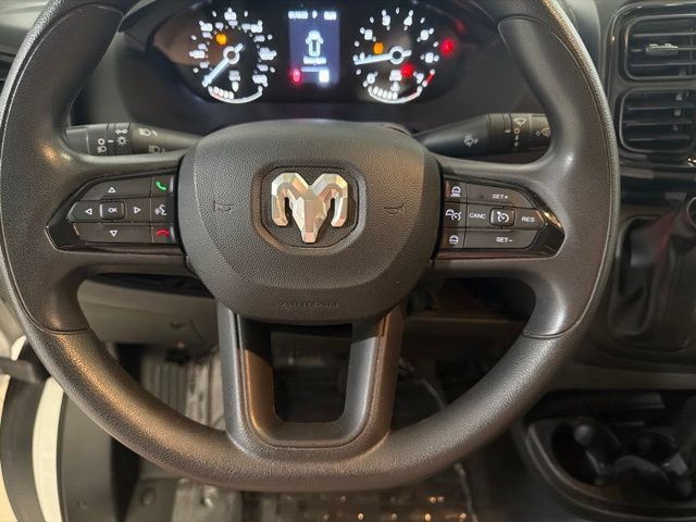 Used 2025 RAM ProMaster 2500 w/ Convenience Group FWD image 13